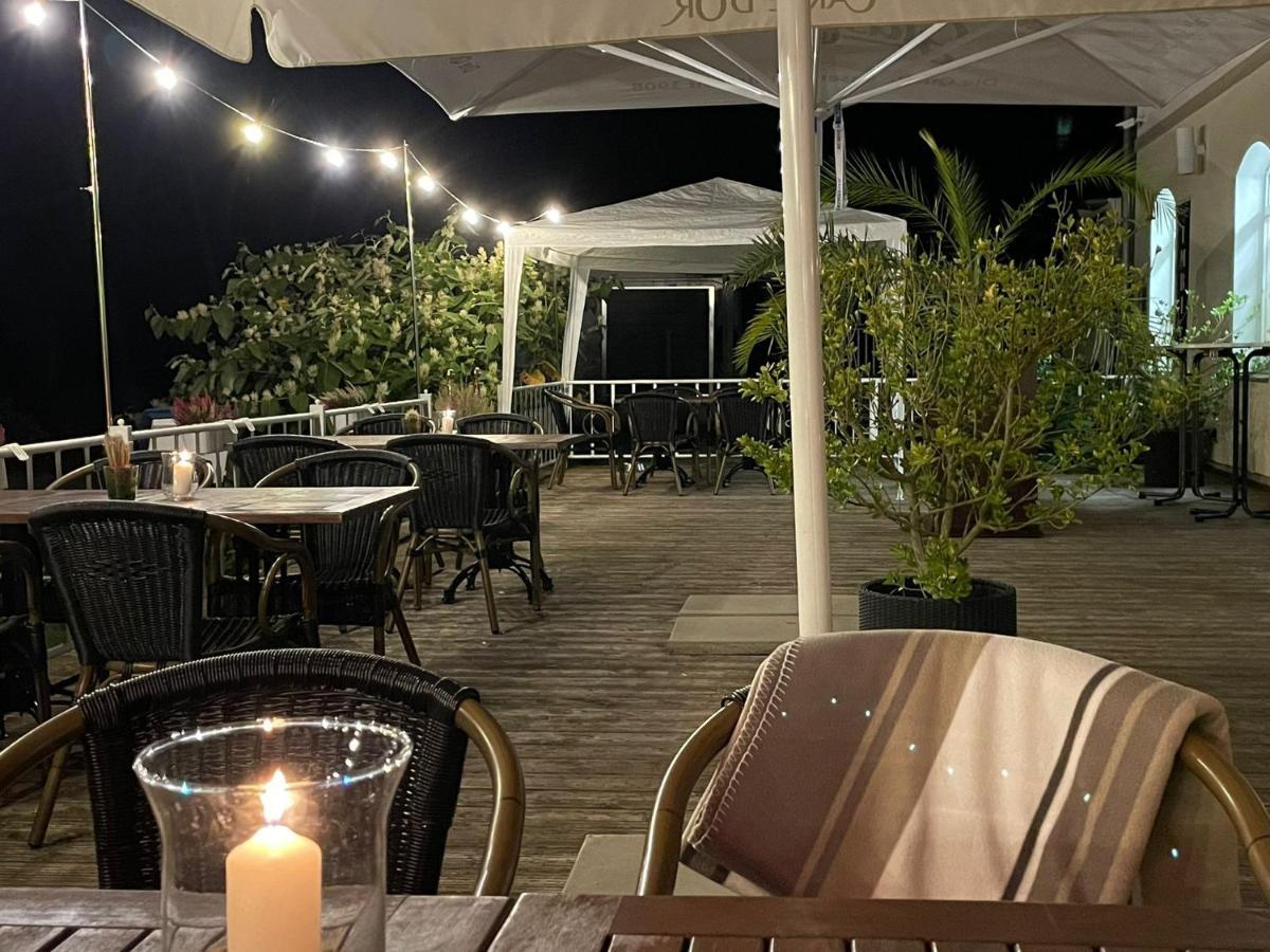 Hotel & Restaurant Haus Am See Locknitz Buitenkant foto